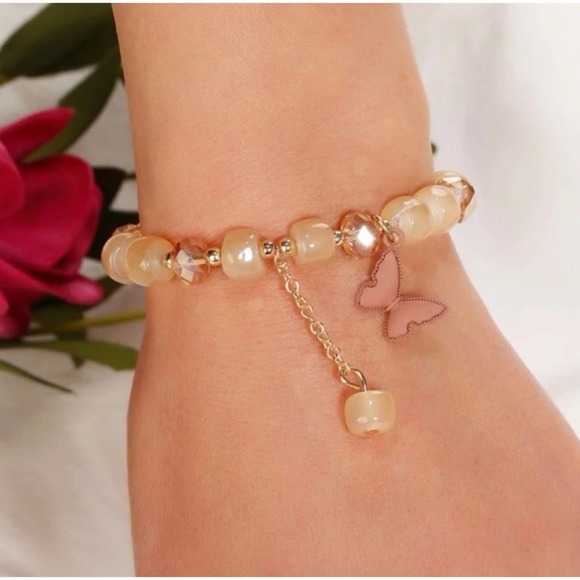 Blossom Boutique Jewelry - Beaded Butterfly Charm Bracelet